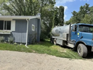 septic system pumping company
