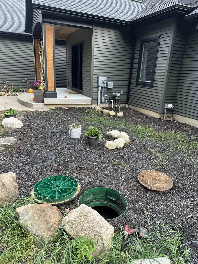 emergency septic tank pumping